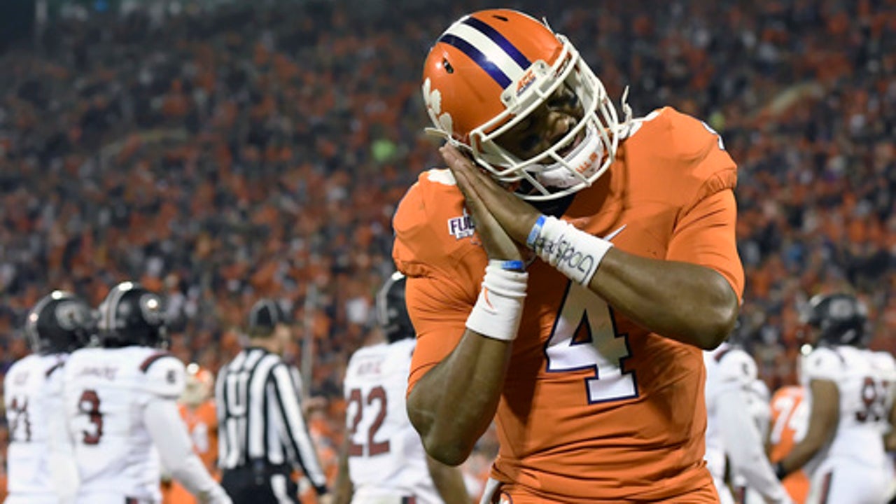 Watson throws 6 TD passes, leads No. 4 Clemson to 56-7 win